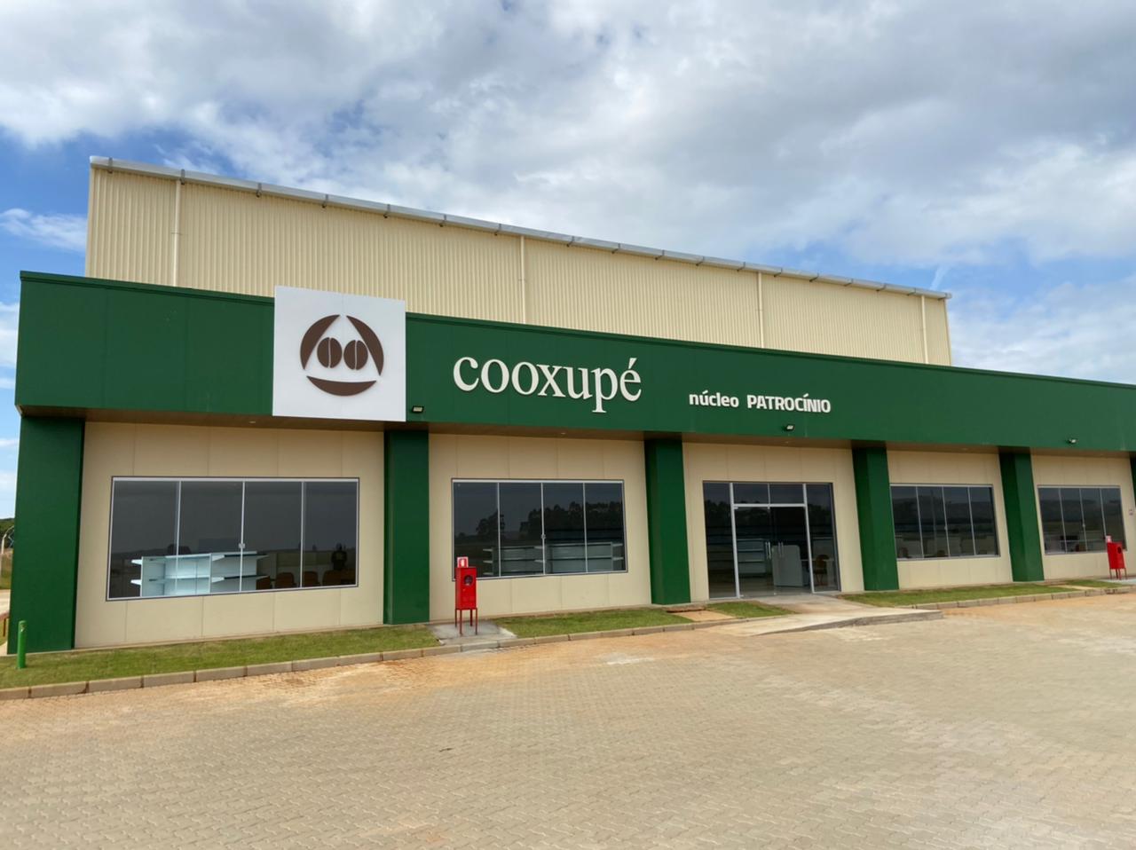 Cooxupé anuncia entrada no mercado de cereais