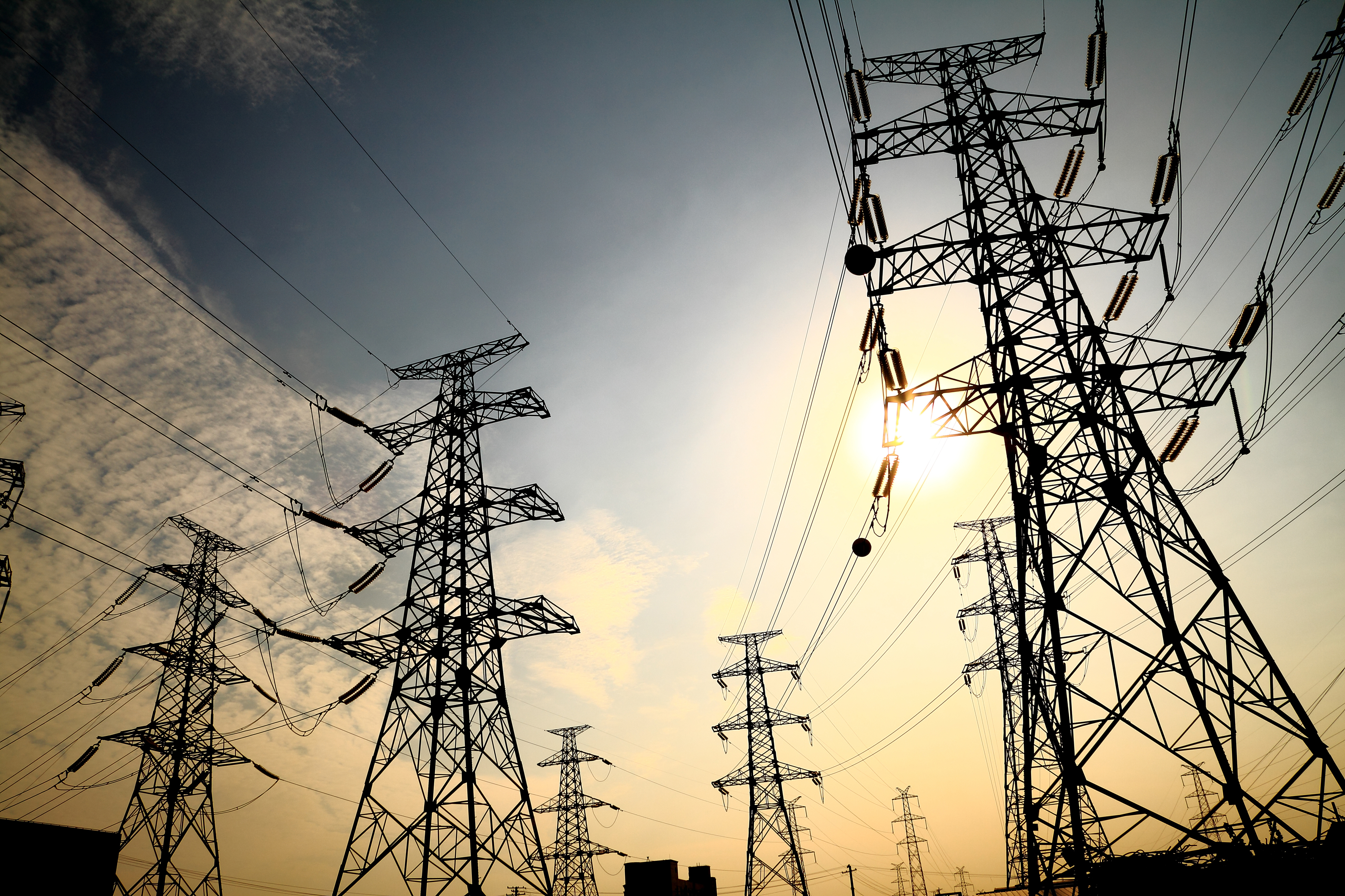 Consumo de energia nos EUA deve bater novos recordes até 2027, projeta EIA